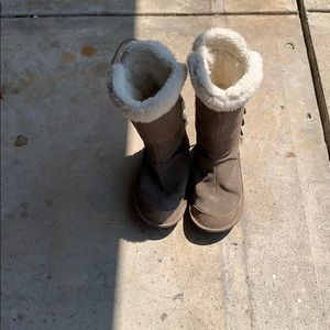 Winter boots